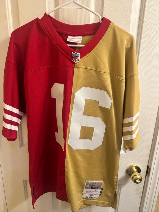 Mitchell & Ness Other - NFL Youth Size 40-medium Split Red & Gold Football Jersey Top-1990 Joe Montana